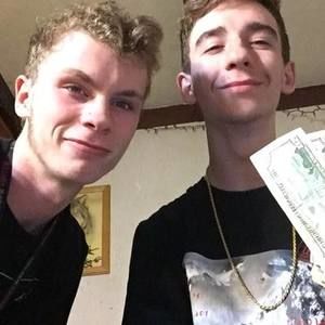 Meet your Posher, Shane